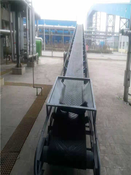 防滑皮带输送机